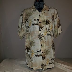 Island Outfitters xl Men's Button Down Shirt